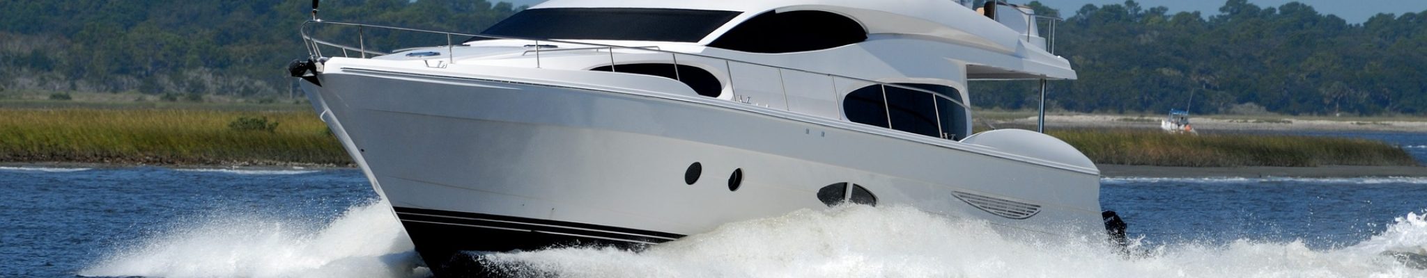 luxury-yacht-2431471_1920